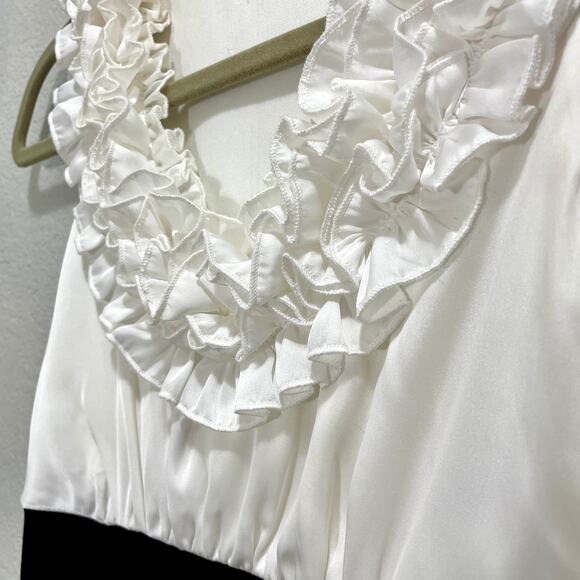 Vintage Y2K Women’s Black/White Ruffle Scoop Neckline Bodycon Mini Dress ; Small - Picture 14 of 15